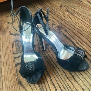 EUC women’s heels